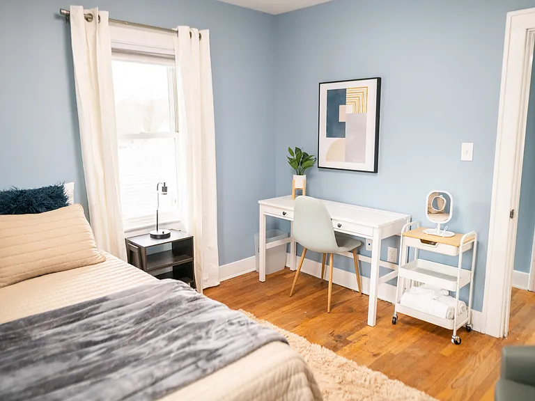 2116 Lafayette Ave NE — Photo 18