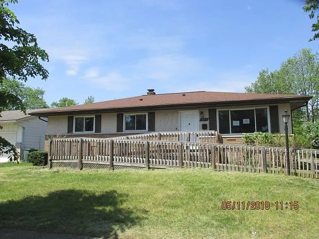 1203 Bernhard Rd photo 1