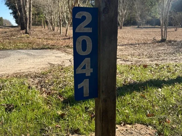2041 Edisto River Rd, Branchville, SC 29432