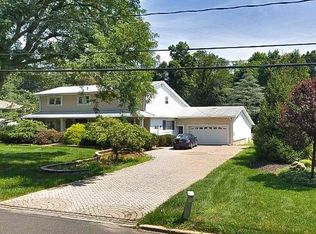 62 Eastbourne Dr, Spring Valley, NY 10977