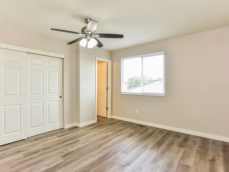 5272 W Ticklegrass Rd — Photo 12
