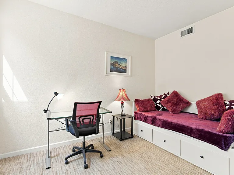 1153 S Alton St #B — Photo 16