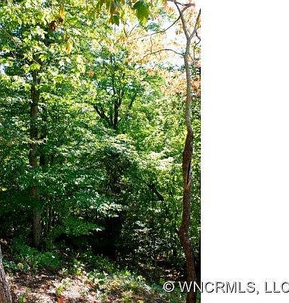 1st image of 8 Whitman Ln