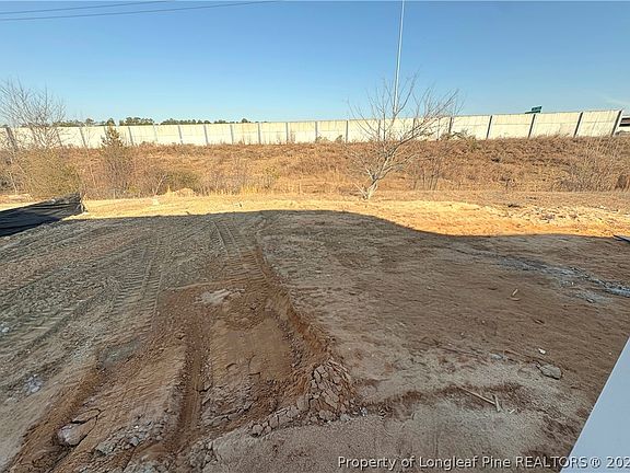 5th image of 860 Shortridge Rd