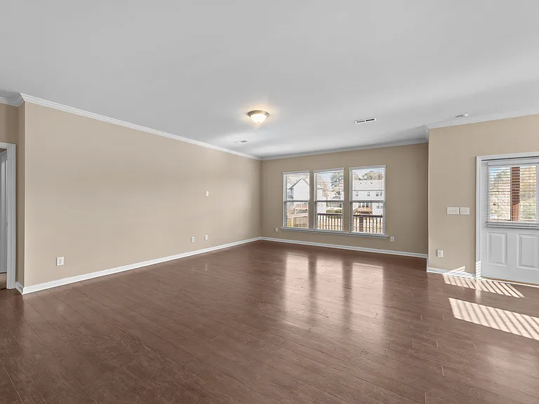 1563 Kythira Dr — Photo 17