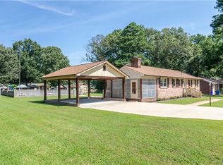 24302 Driver Rd, North Dinwiddie, VA 23803