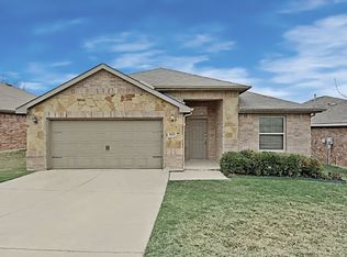 6621 Chalk River Dr, Fort Worth, TX 76179
