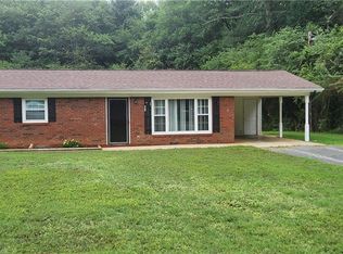 241 Jolly St, North Wilkesboro, NC 28659