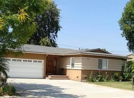 1st image of 517 Princeton Cir W