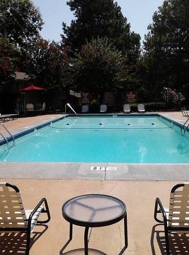 Sparkling Swimming Pool