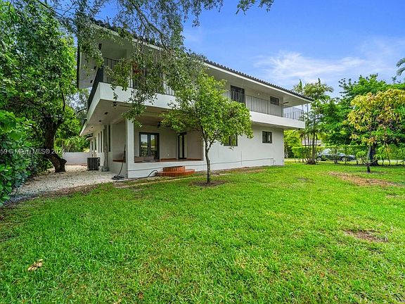 2nd image of 600 Nightingale Ave