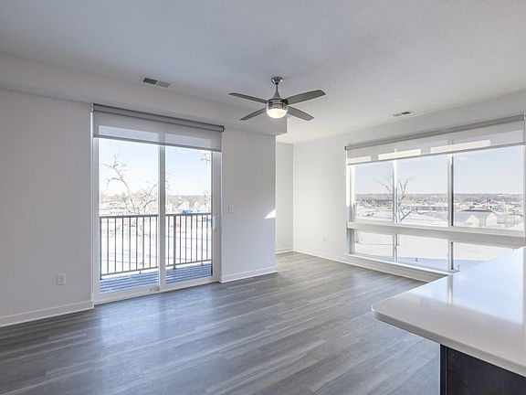 3rd image of 151 S 34th St #311