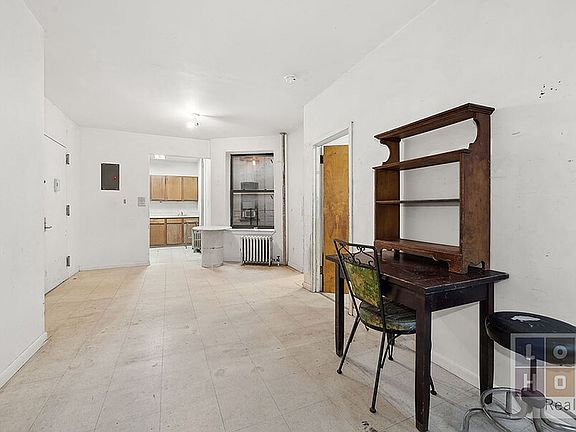 3rd image of UNIT 3B 98th Ave