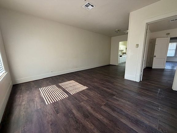 2nd image of 1634 Hodges St