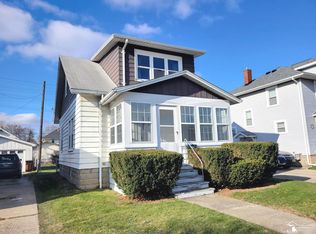 457 Maple Blvd, Monroe, MI 48162