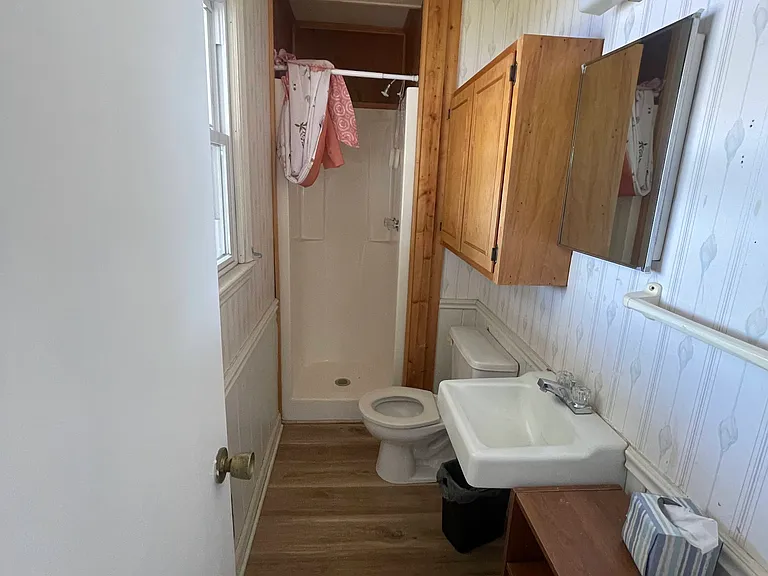 704 Sailclub Rd — Photo 4
