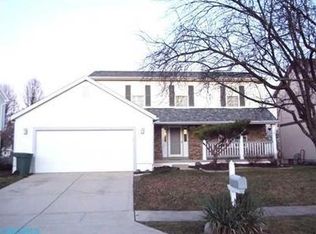 2662 Westbreeze Dr, Hilliard, OH 43026