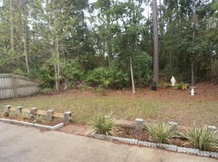 1080 Collinswood Dr W, Jacksonville, FL 32225