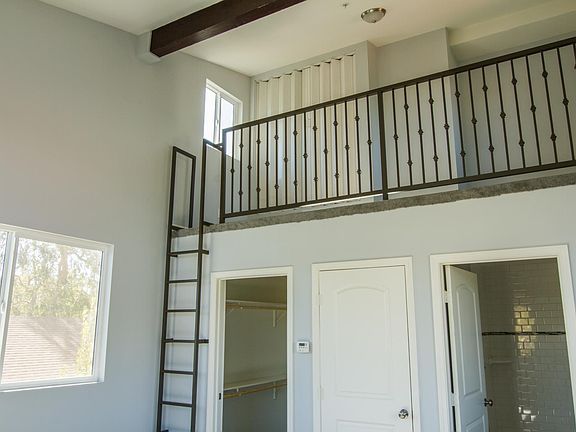 4th image of 5255 Tilden Ave