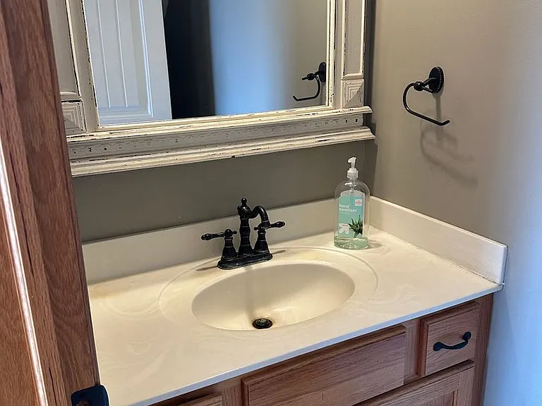 6194 S Pointe Dr SW — Photo 7