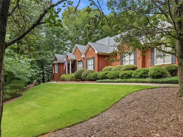 1922 Stoneridge Dr, Auburn, AL 36830