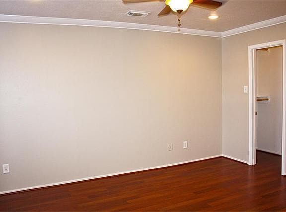 3rd image of 13323 Gendley Dr