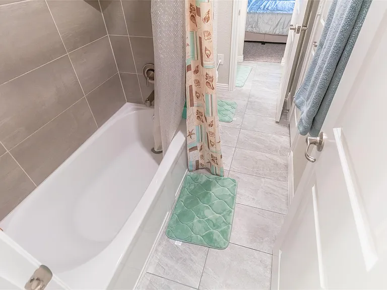 9785 Hickory Hill Rd — Photo 28