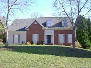 7009 Spring Hollow Way, Charlotte, NC 28277