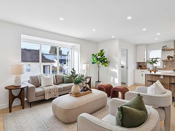 3rd image of 4547 E Passchendaele Rd SW