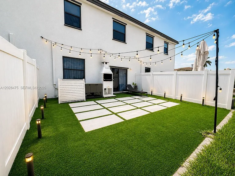671 NW 204th St #671 — Photo 18