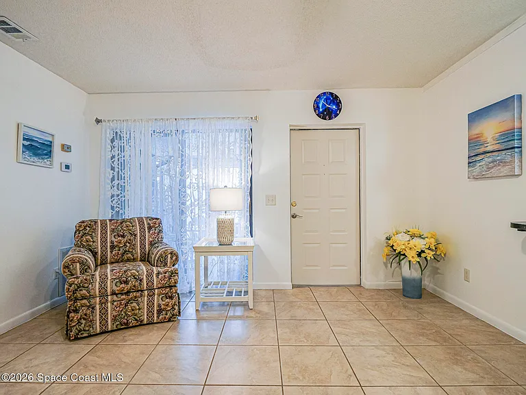 1198 Breezy Way #7A — Photo 7