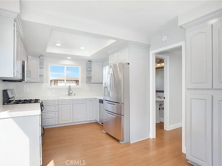 24216 Las Naranjas Dr — Photo 4