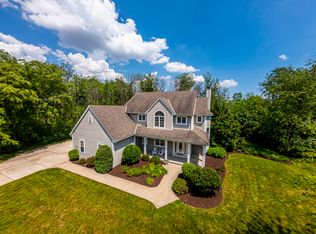 N43W23212 Beaver Ct, Pewaukee, WI 53072