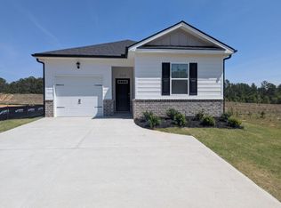 2046 Chromite Dr, Graniteville, SC 29829