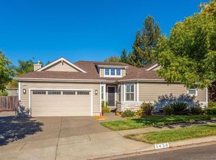 1434 Great Heron Dr, Santa Rosa, CA 95409