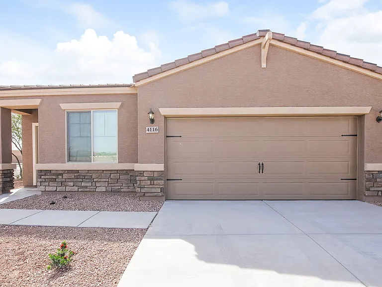 4116 S 81st Dr — Photo 1