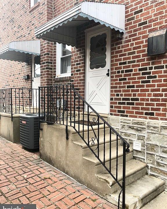 2nd image of 1715 Faunce St