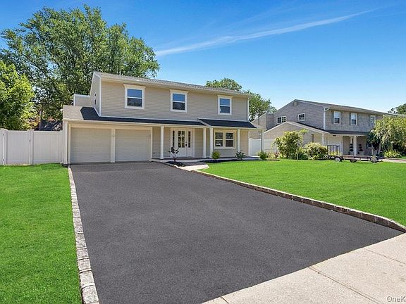 2nd image of 3 Barkley Lane
