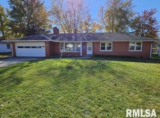 11 Hillcrest Dr, Mount Vernon, IL