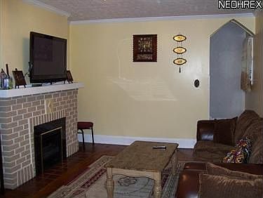 5th image of 2197 Richland Ave