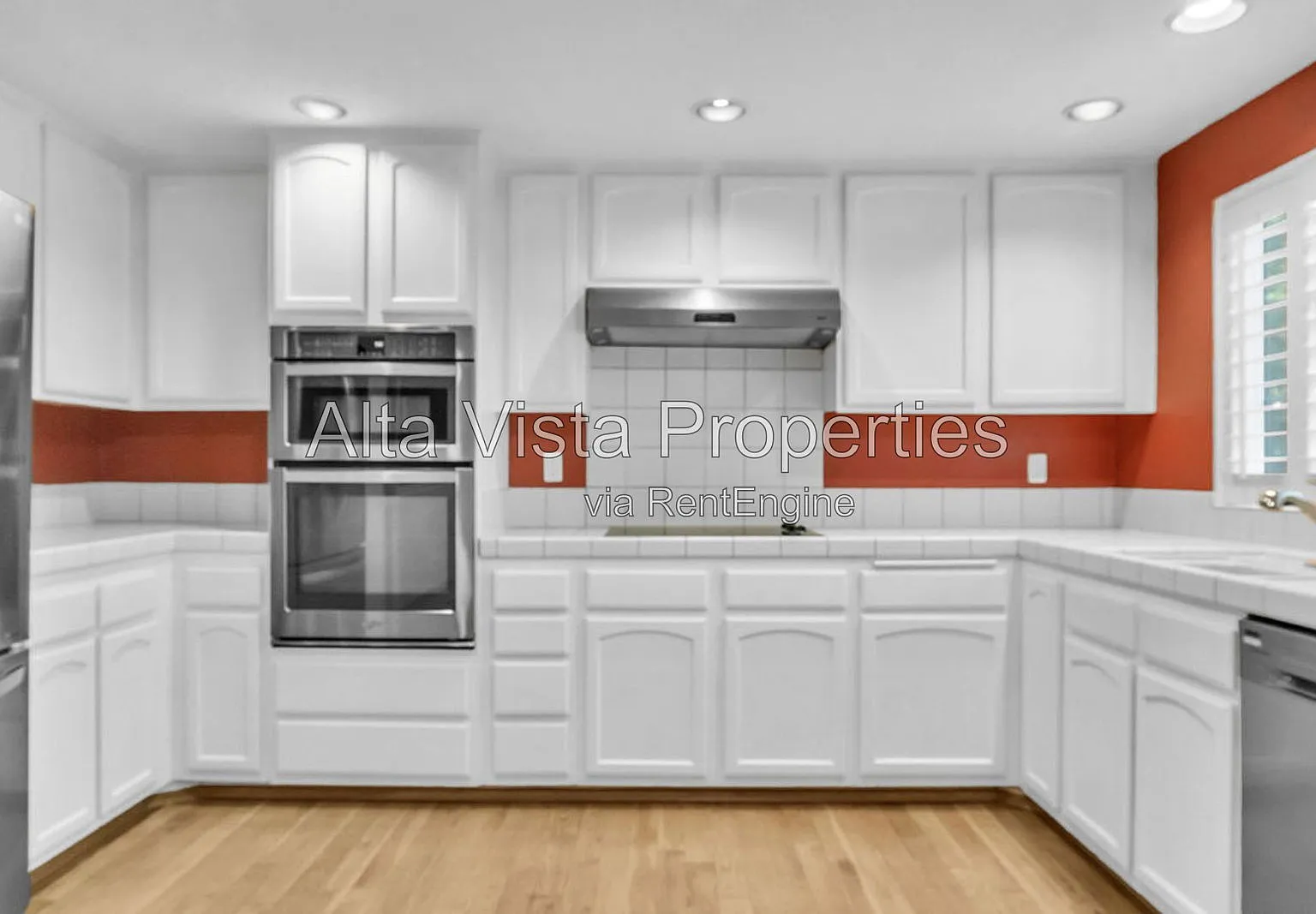 2 bed, 2.5 bath, 1691 sqft, $4,395 — Photo 4