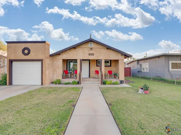 555 Vine St, El Centro, CA 92243