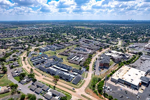 Aspen Place Apartments - Now Offering One Month FREE for All May Move-Ins! Photo 1