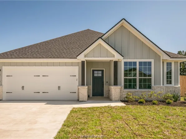 4110 Vintage Estates Ct, Bryan, TX 77808