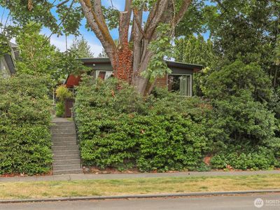 1919 2nd Avenue W, Seattle, WA, 98119