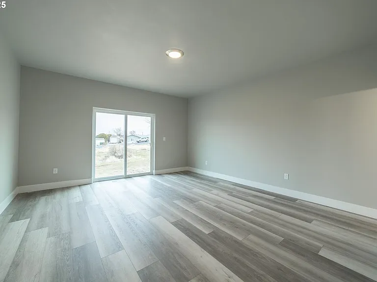 1635 Hayes St — Photo 19