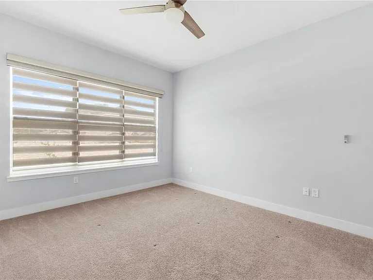 2320 Symphony Cir — Photo 29