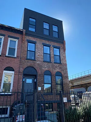 Rented by Sapphire Realty Holdings LLC | media 19