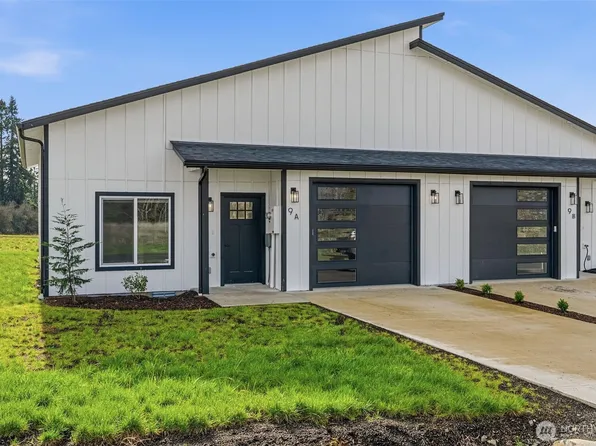 9 Anchor Way #A, Cathlamet, WA 98612