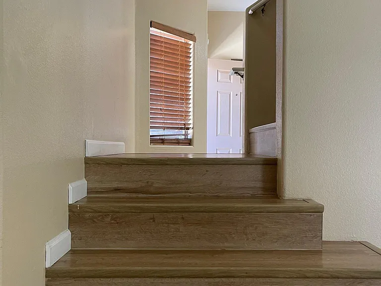 8436 S Otis Dr — Photo 12
